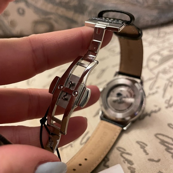 bulova “summer wind” automatic watch - Picture 4 of 7